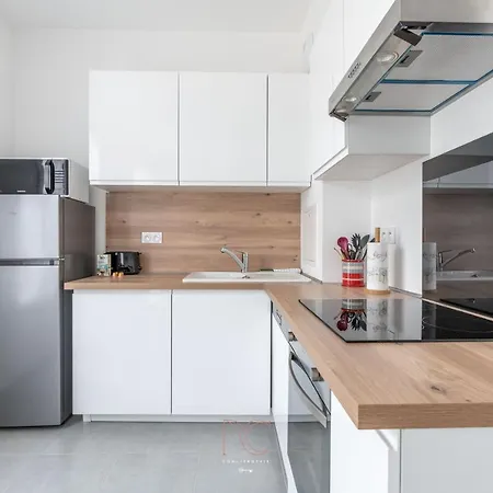 *disneyland-paris* 8 Pers, Wifi, Netflix, Parking Дом отдыха